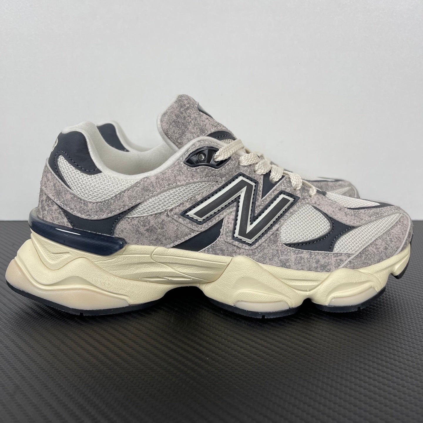 NEW BALANCE 9060 bege/azul