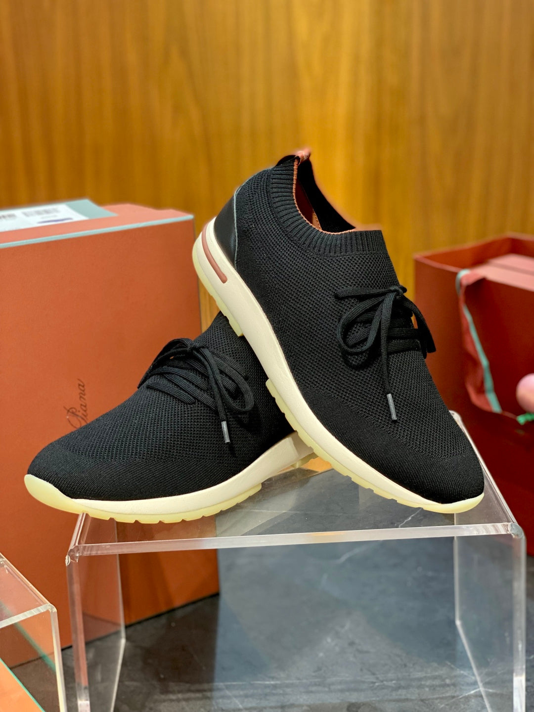 Loro Piana 360 Flexy Walk Preto
