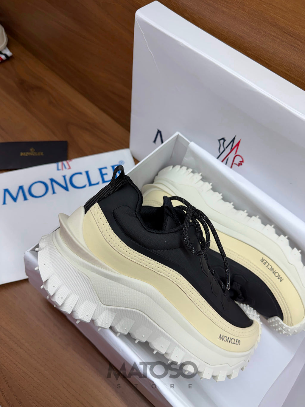 Moncler preto 38br pronta entrega