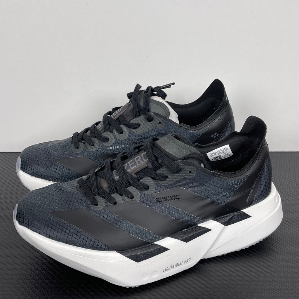 Adizero Adios Pro 4 preto/branco