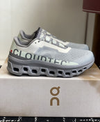 Tênis On Running Cloudmonster Cinza