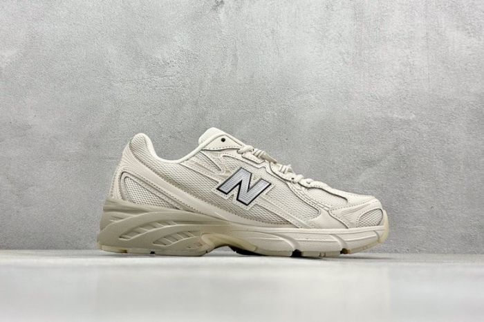 Tênis New Balance NB 740 Bege escuro