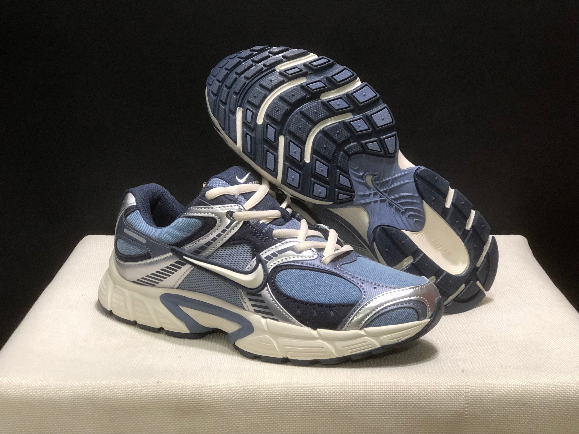 Nike V5 RNR azul