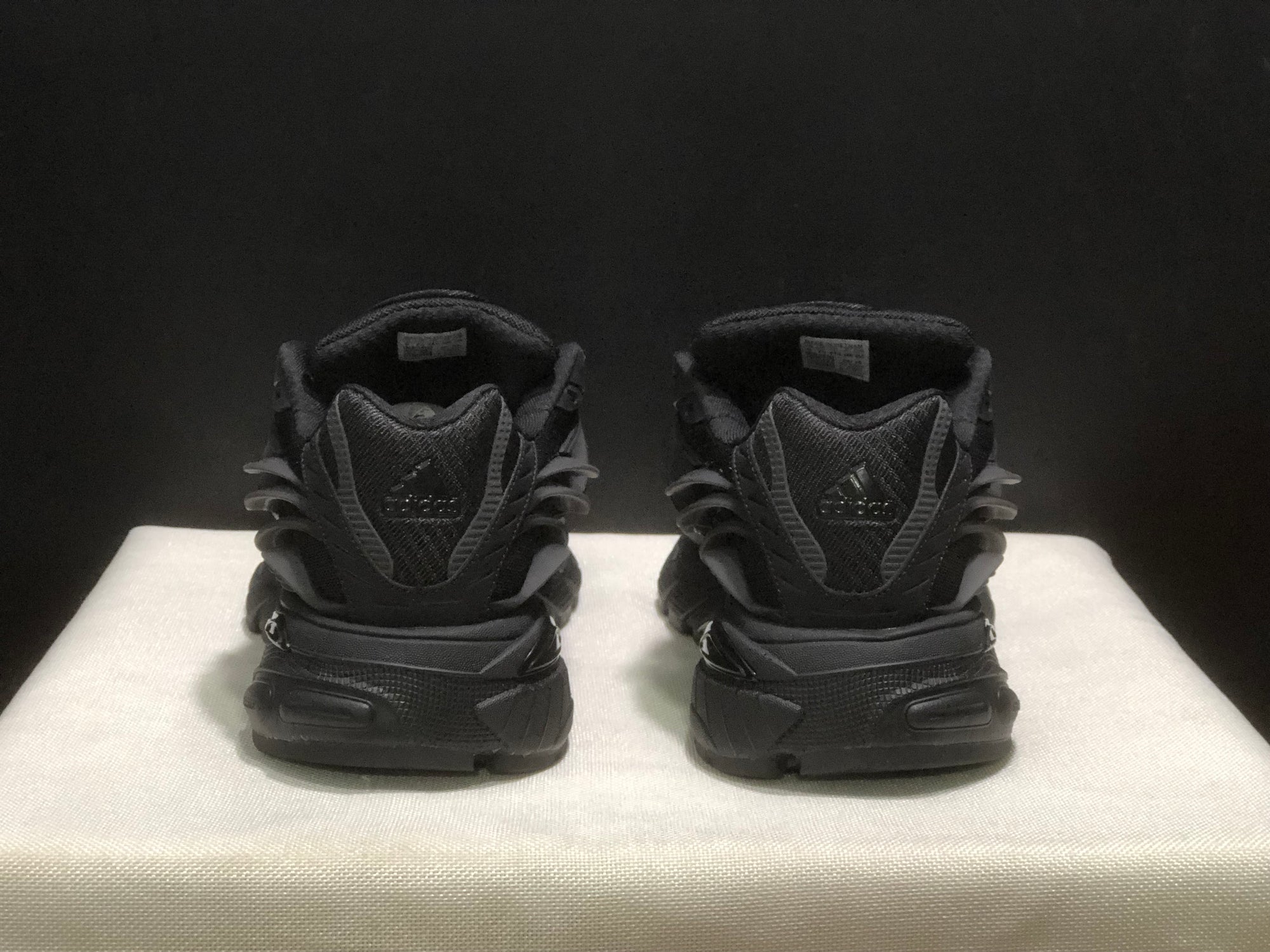 Adidas Adistar Jellyfish x Pharrell Williams Preto