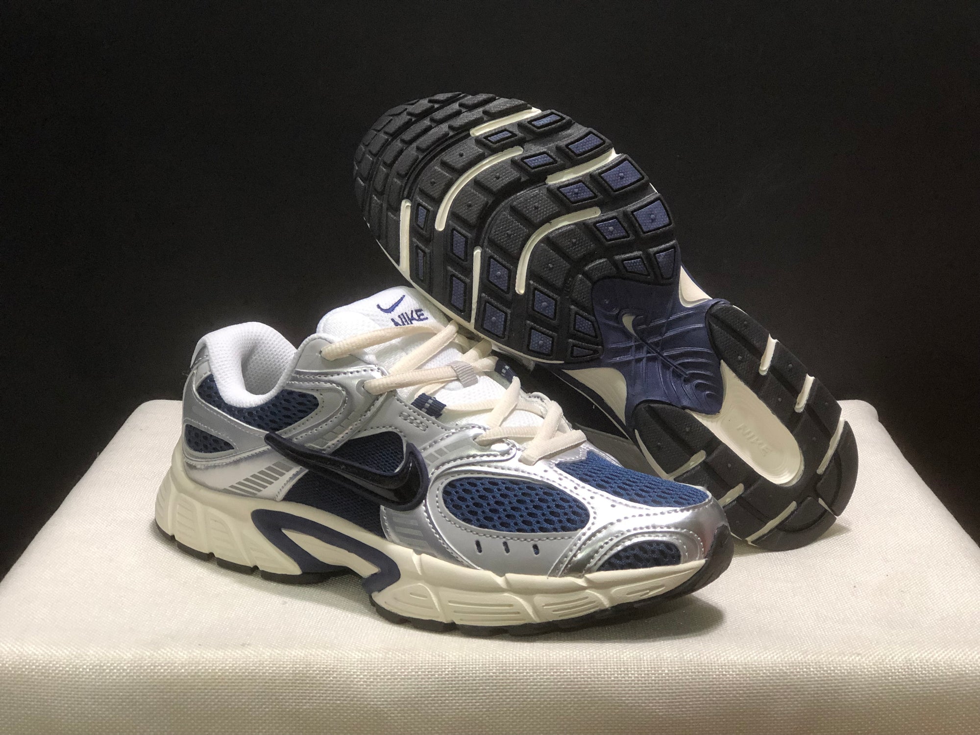 Nike V5 RNR azul/bege