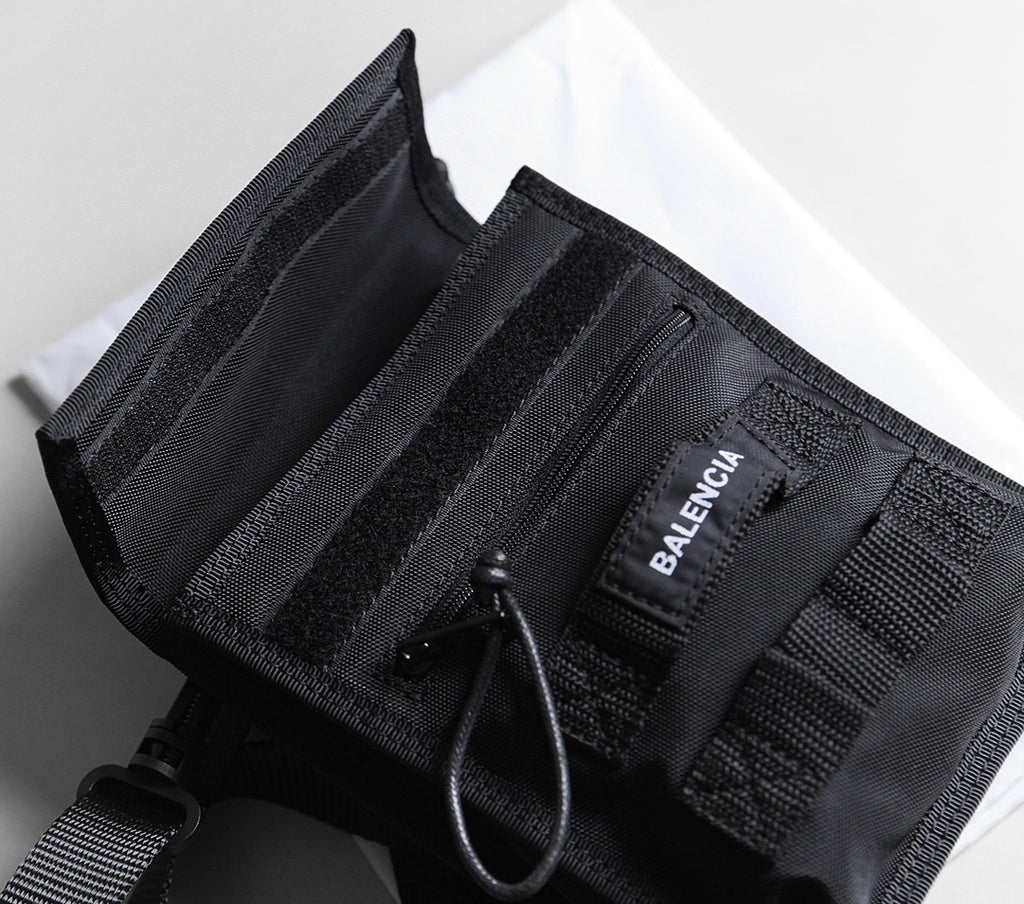 Balenciaga Army Small Pouch Preta 19x15x3cm