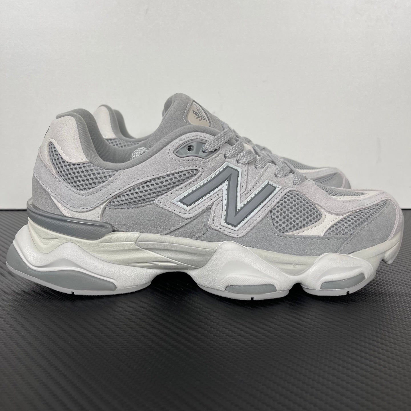 NEW BALANCE 9060 cinza/branco