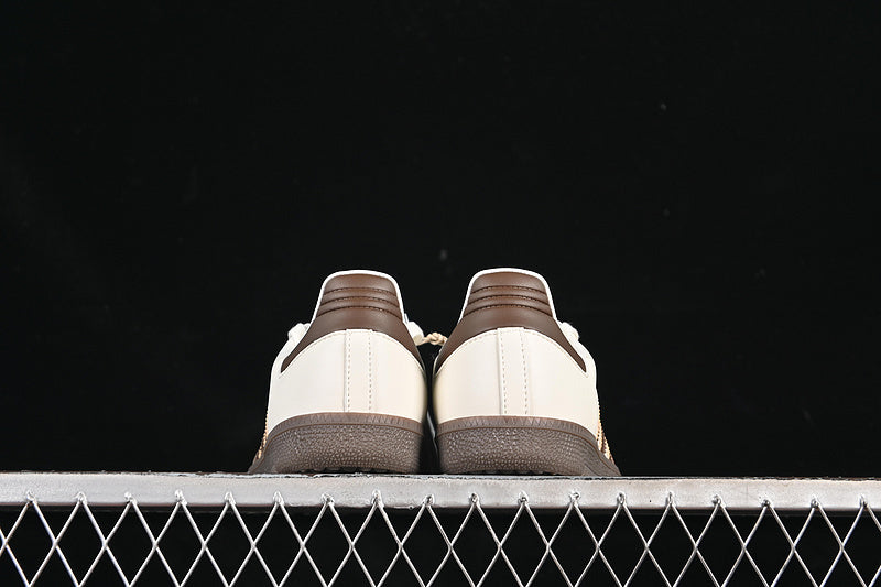 SAMBA OG branco/marrom