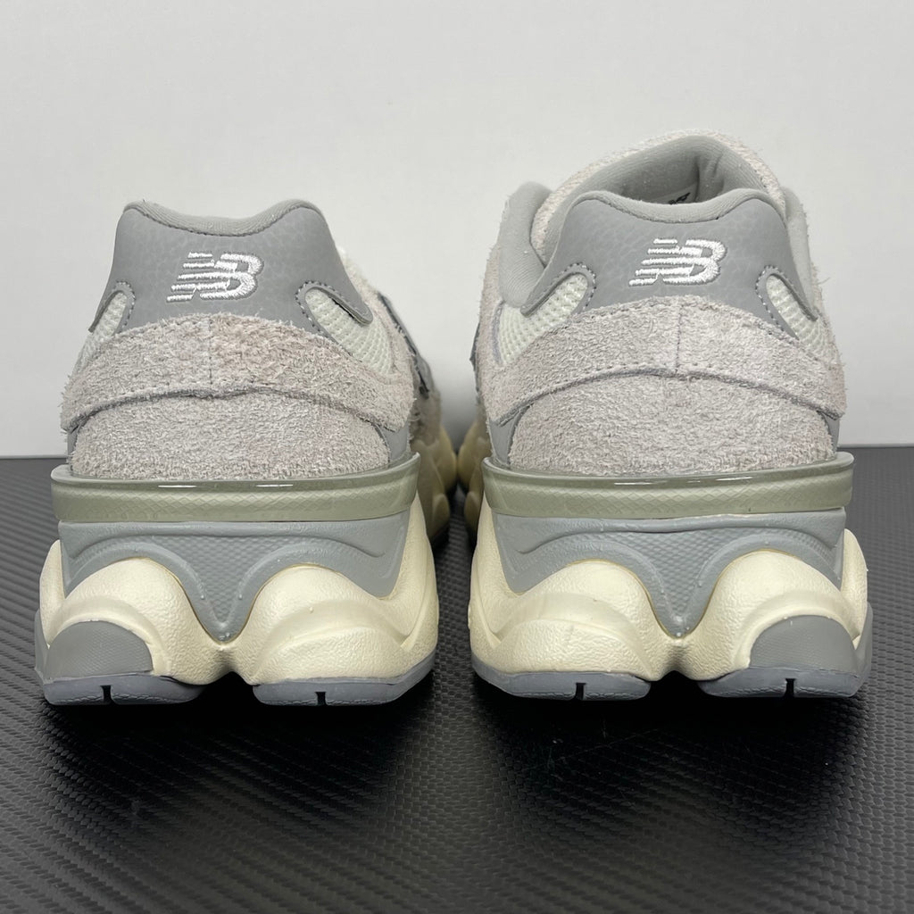 NEW BALANCE 9060 bege