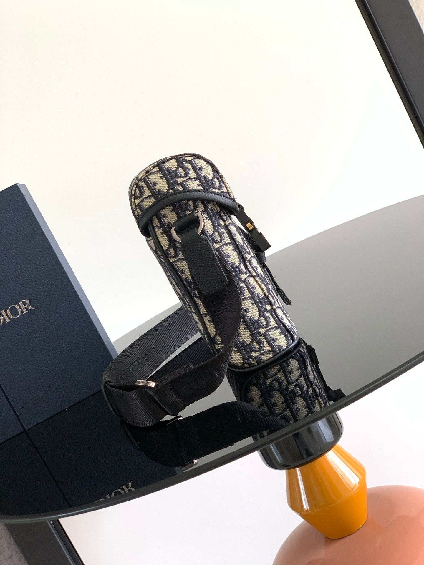 Bag Dior Mini Hit the Road Vertical Messenger Oblique 13x20x7cm