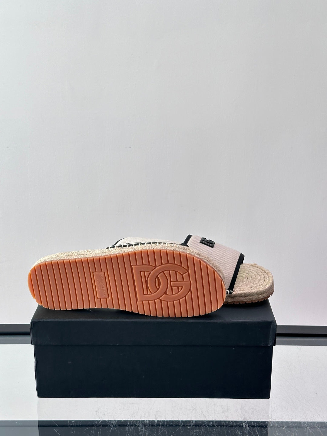 Espadrilhe DG com logo gravado off white