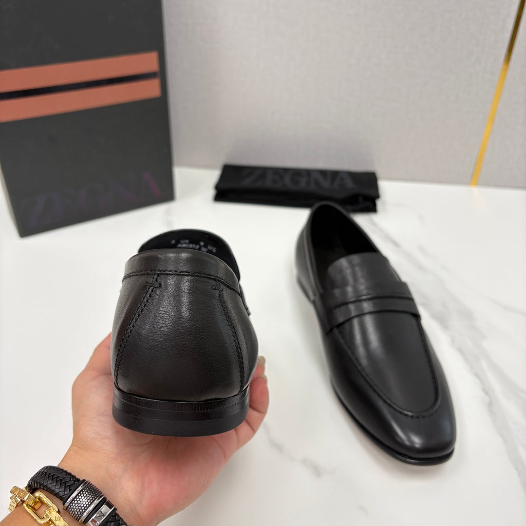 Mocassim Zegna Penny Loafer couro preto