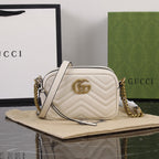 Bolsa Gucci GG Marmont Pequena 18x12x6cm (4 cores)
