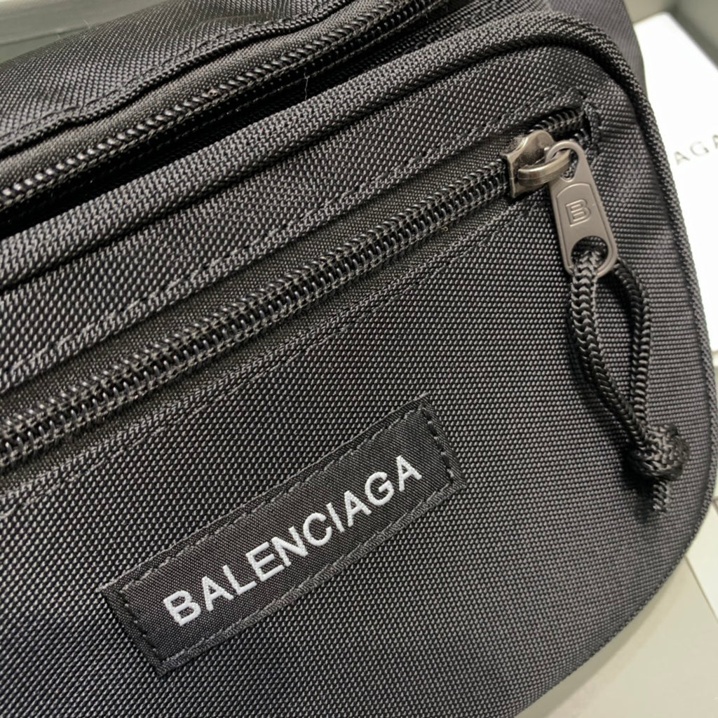 Pochete Balenciaga Explorer com Logo 317x15cm