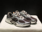 Nike V5 RNR marrom