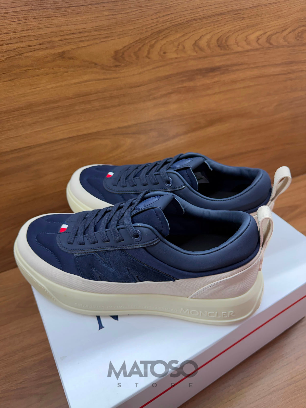 Moncler azul pronta entrega