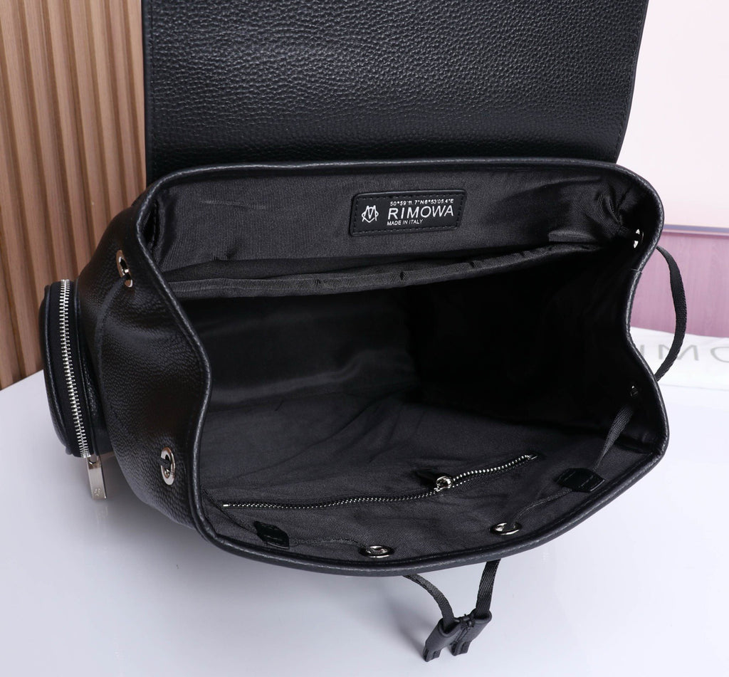 Mochila Rimowa Never still preta