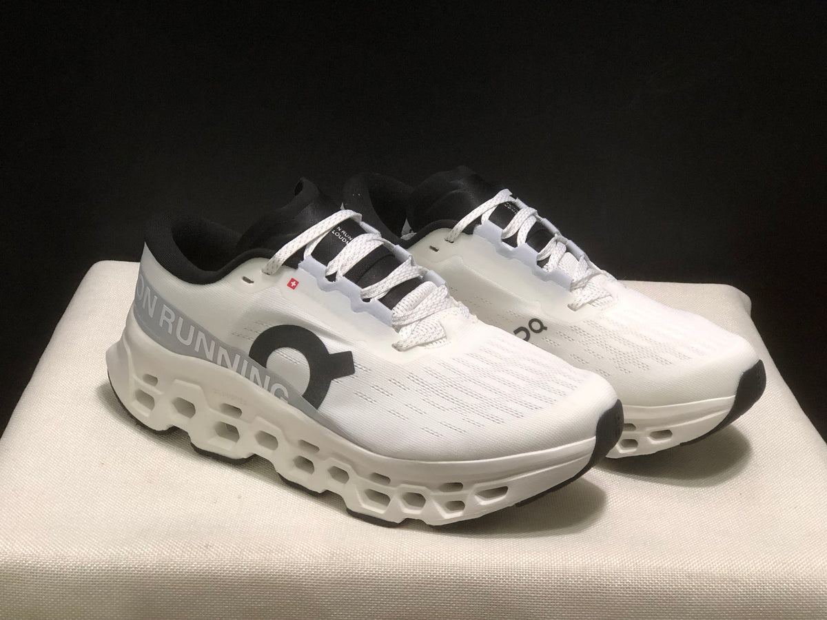 Tênis On Running Cloudmonster 3 Branco/preto