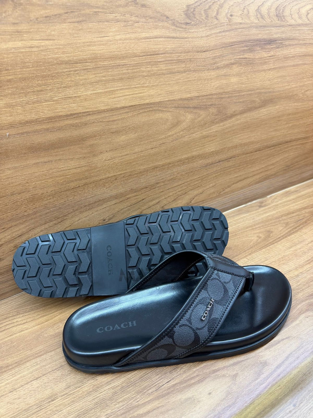 Chinelo Coach Preto