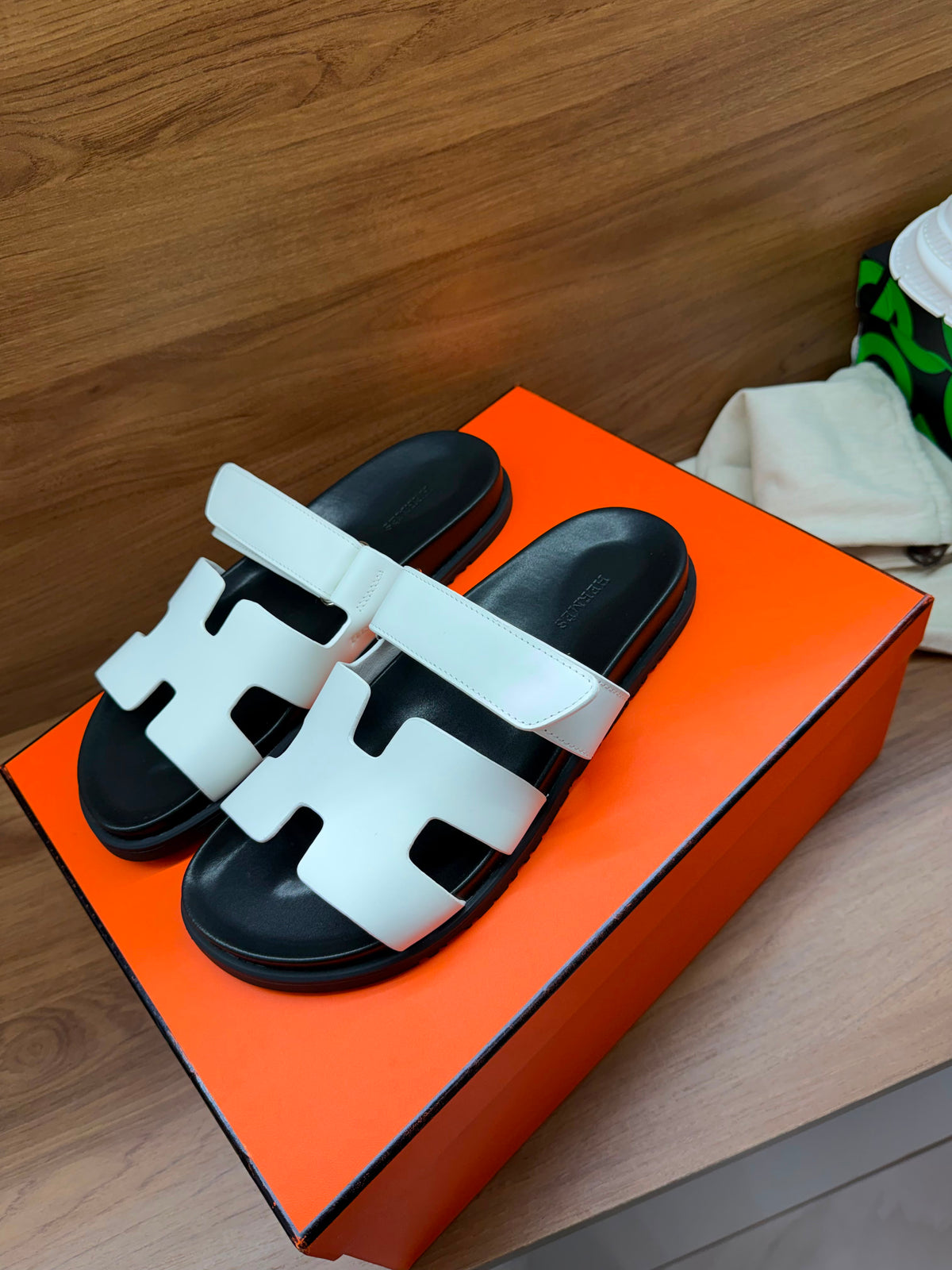 Sandália Chypre Hermès Branca 41br pronta entrega