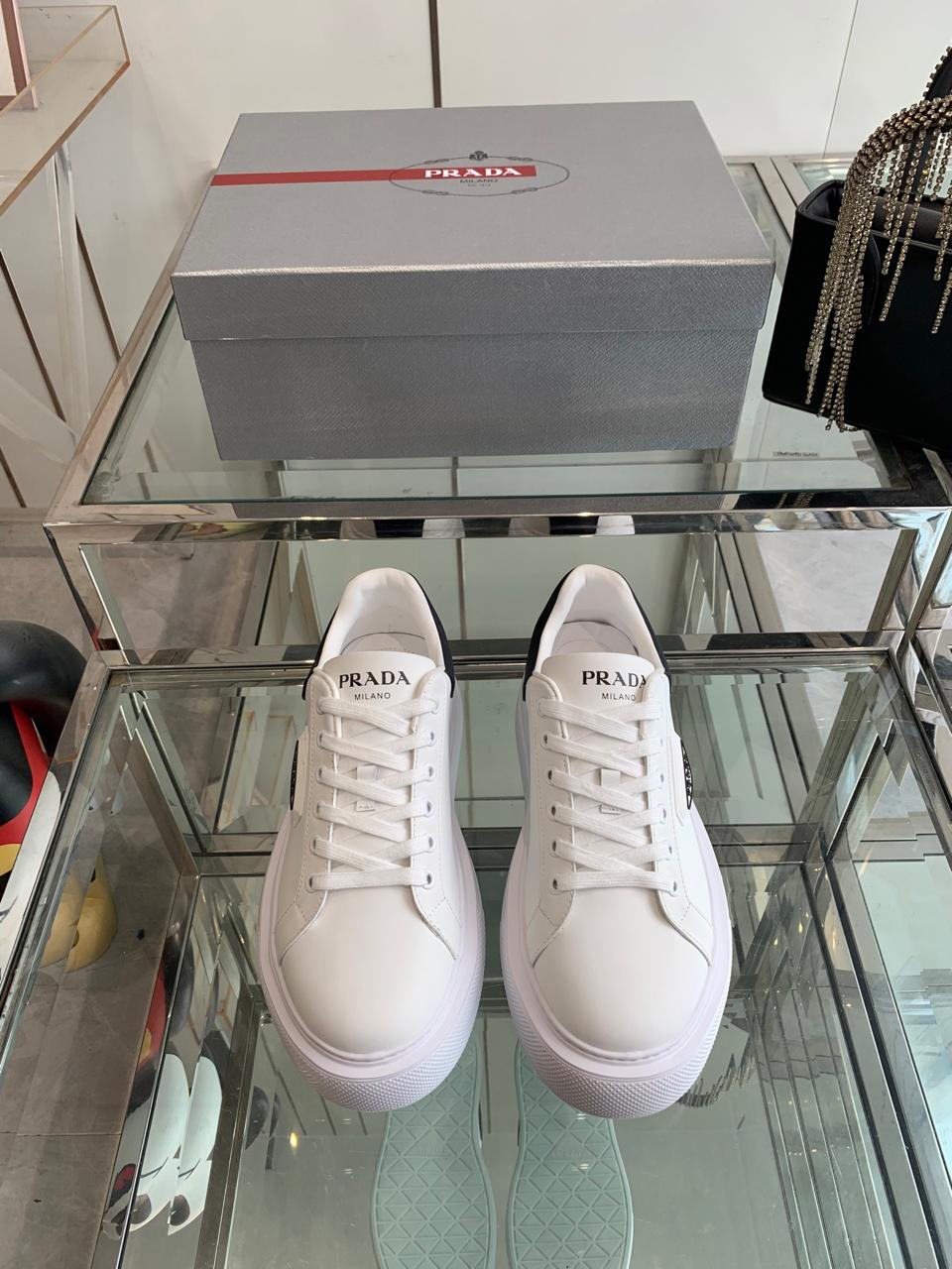 Tênis Prada Downtown Preto/Branco