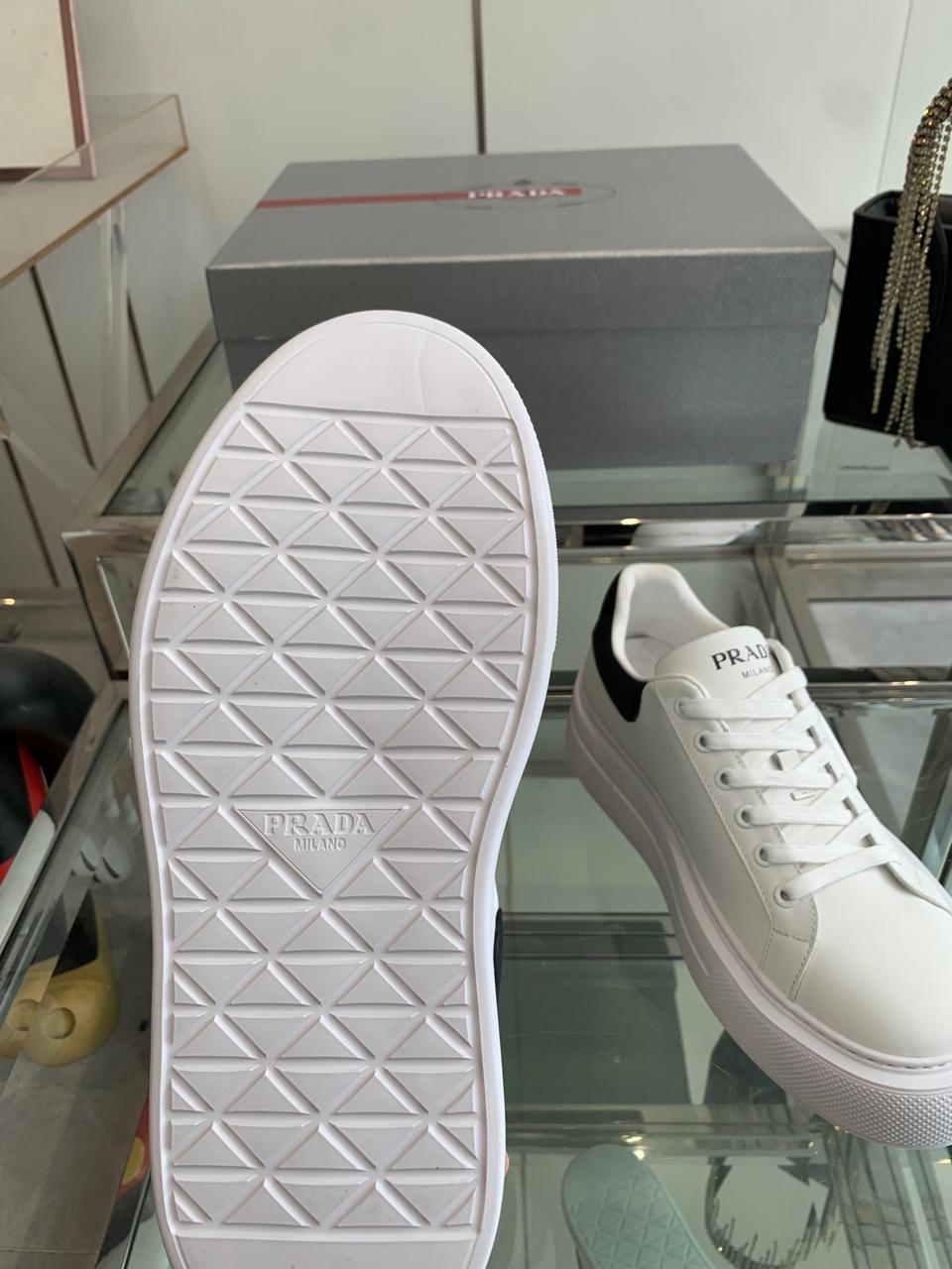 Tênis Prada Downtown Preto/Branco