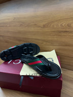 Chinelo GG