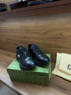 Rhyton Preto
