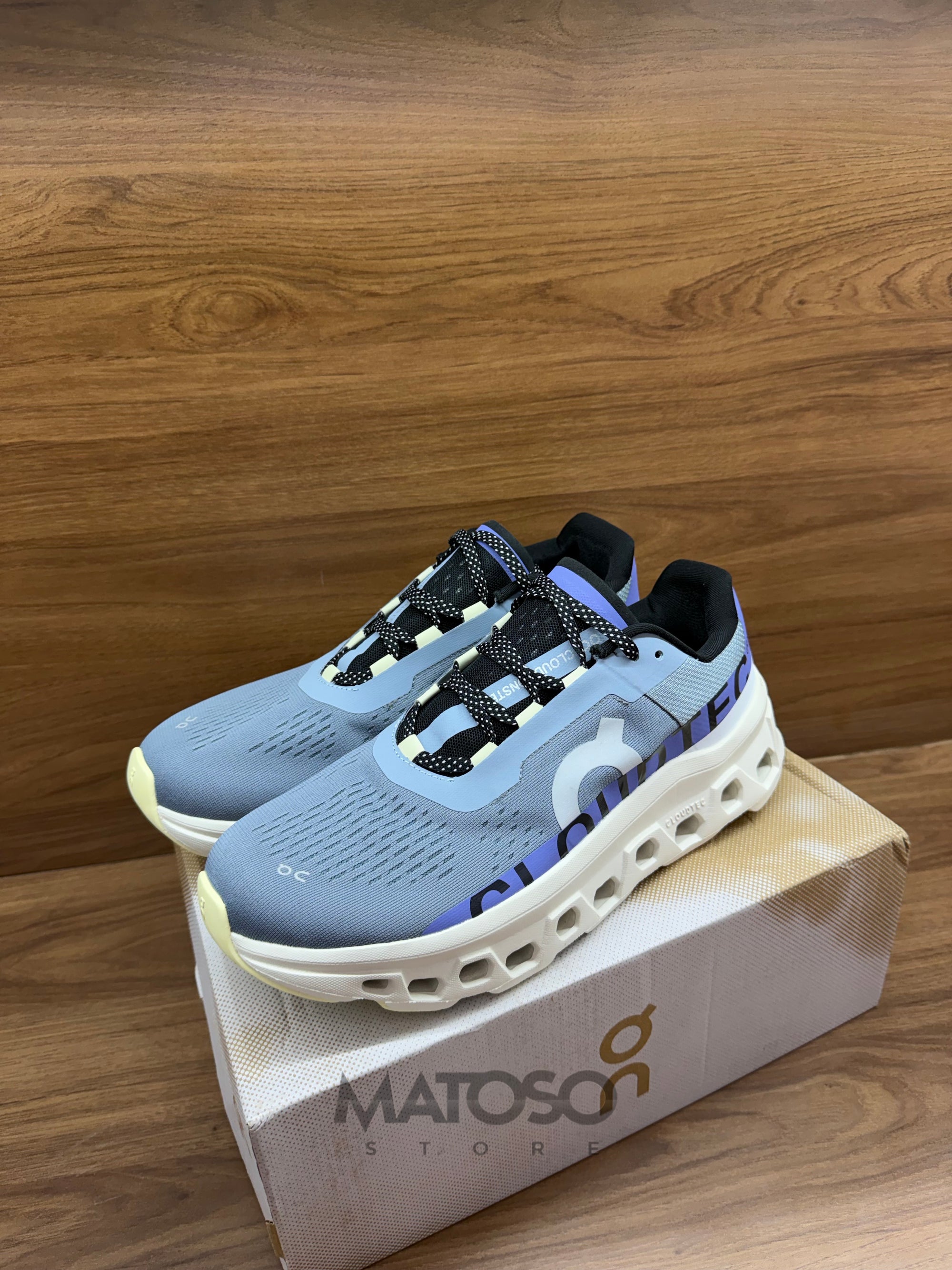 Tênis ON Cloudmonster Azul