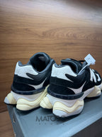 Tênis New Balance NB 9060 Preto/branco
