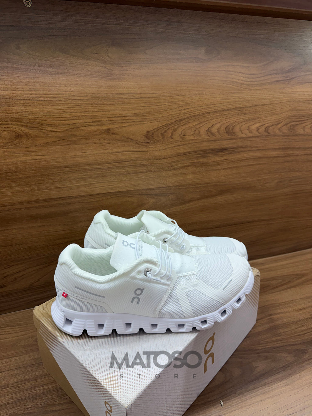 Tênis ON Cloud 5 Branco