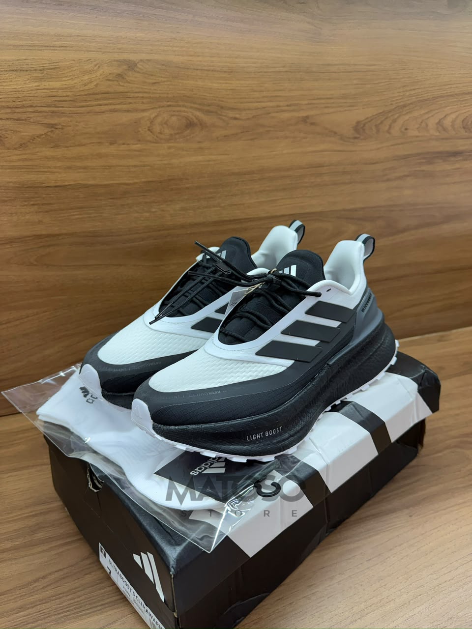 Adidas Ultraboost 5