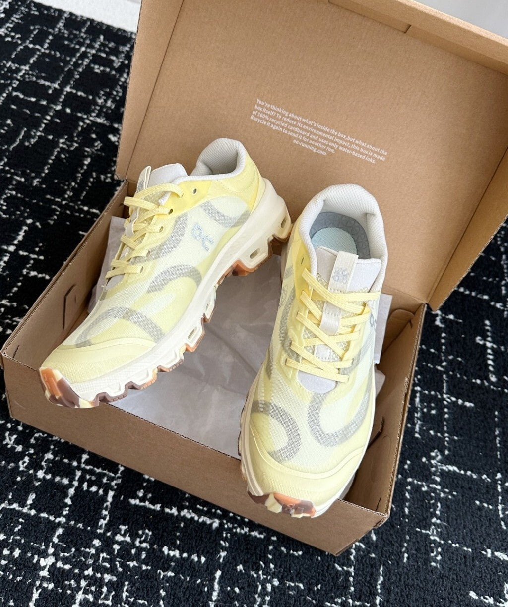 Tênis On Cloudventure 2.0 x LOEWE  Amarelo