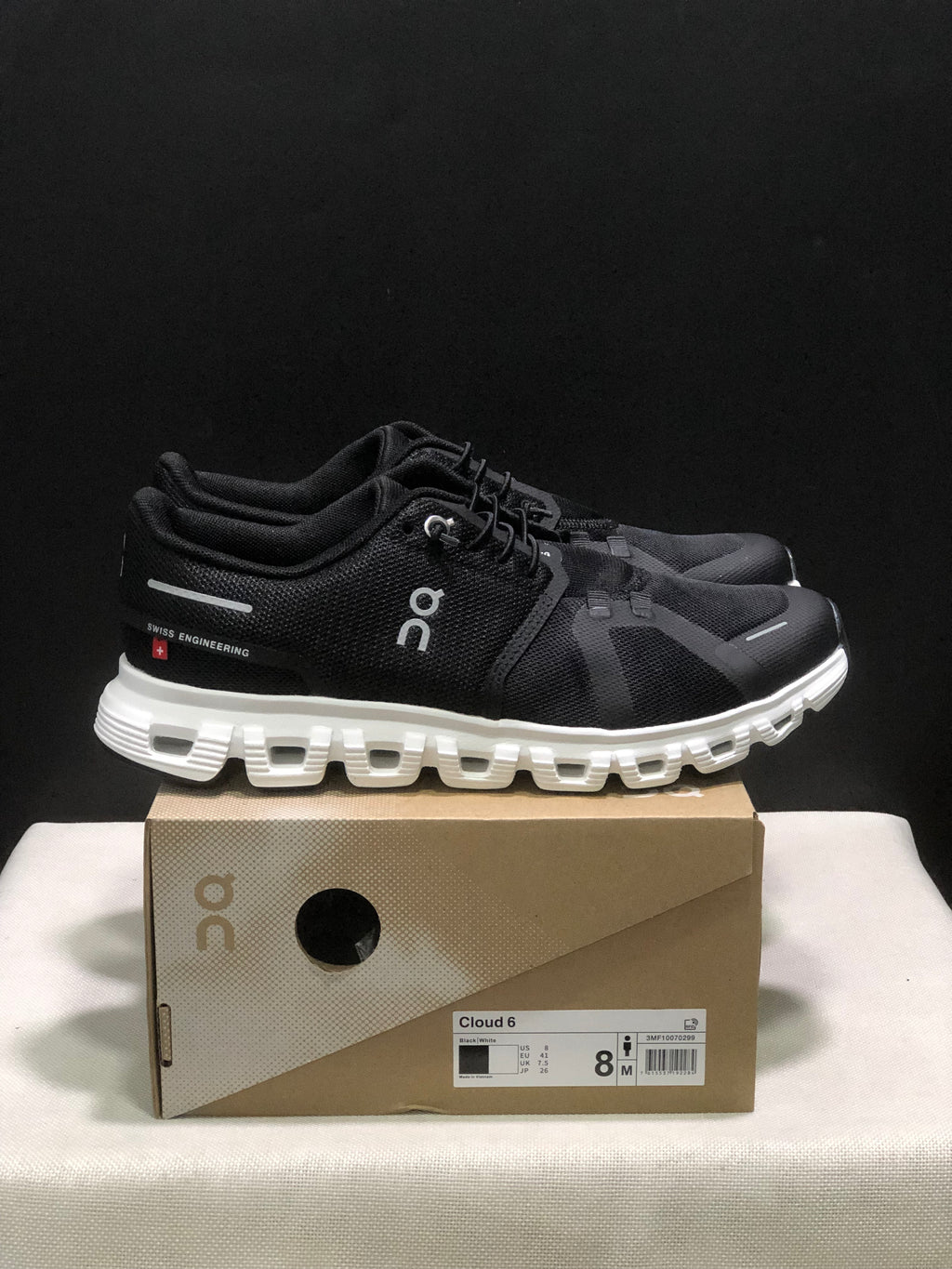 Tênis On Cloud 6 Preto/Branco