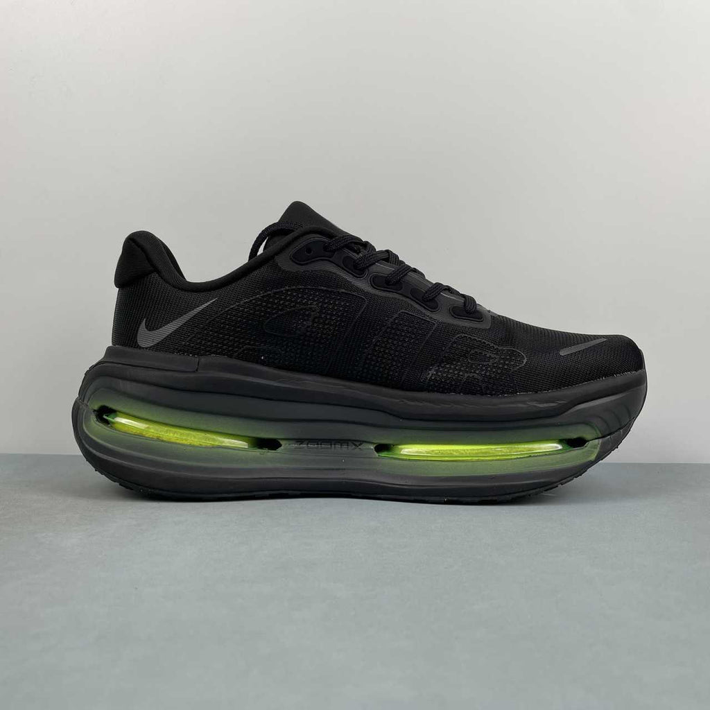 Vomero Premium Preto/amarelo