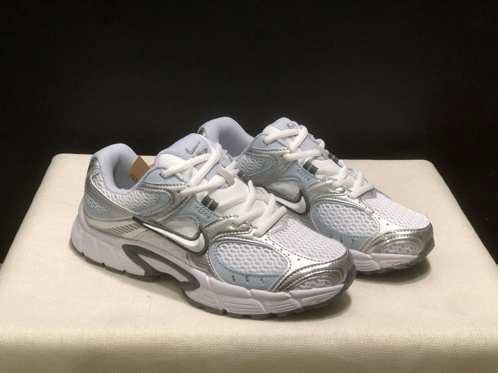 Nike V5 RNR prata/branco