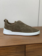 Zegna Triple Stitch em Camurça Verde