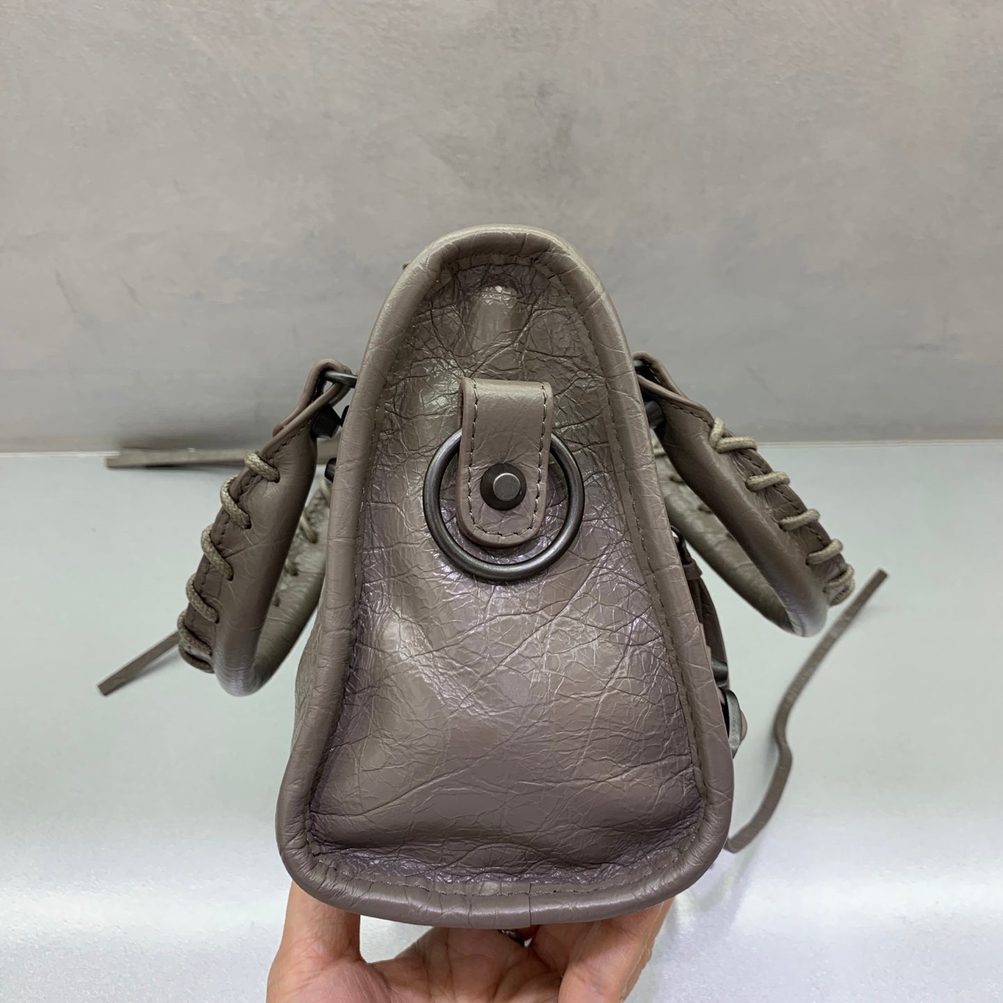 Bolsa Balenciaga Le City Mini 23x10x16cm cinza