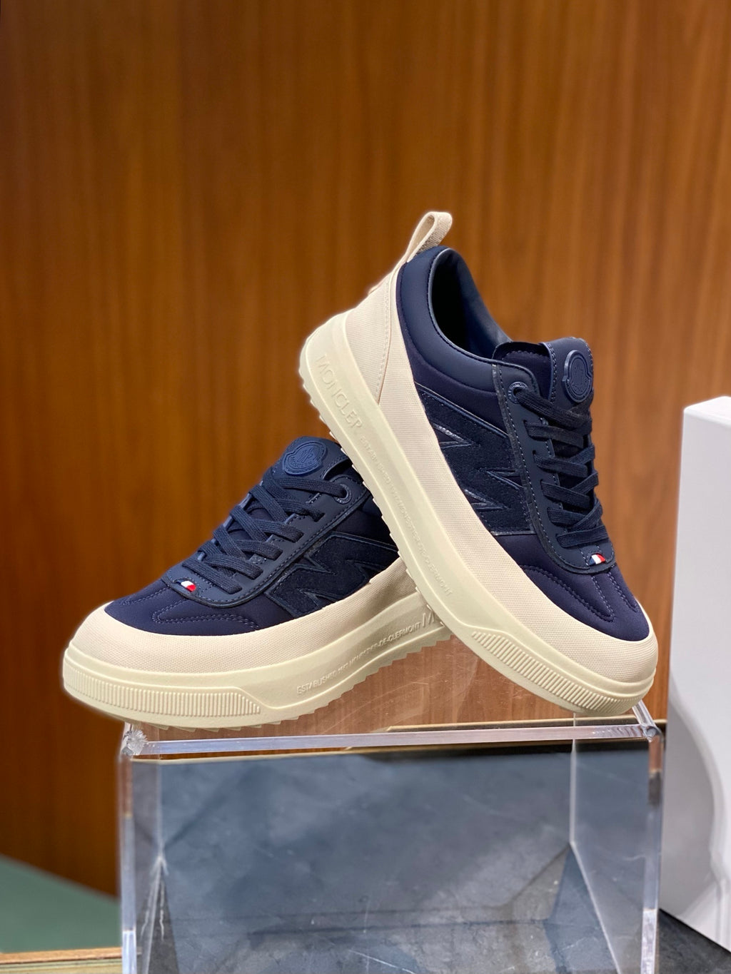 Tênis Moncler Altive Azul Marinho