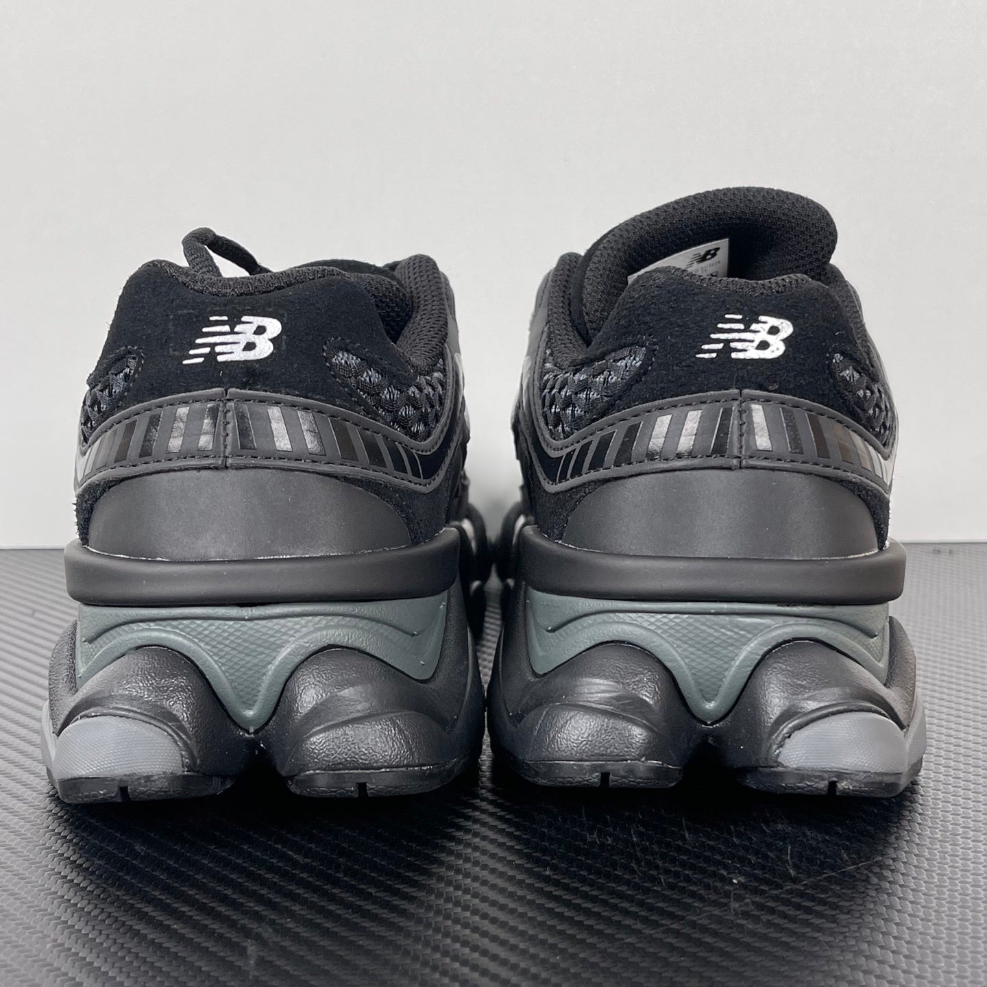 NEW BALANCE 9060 preto