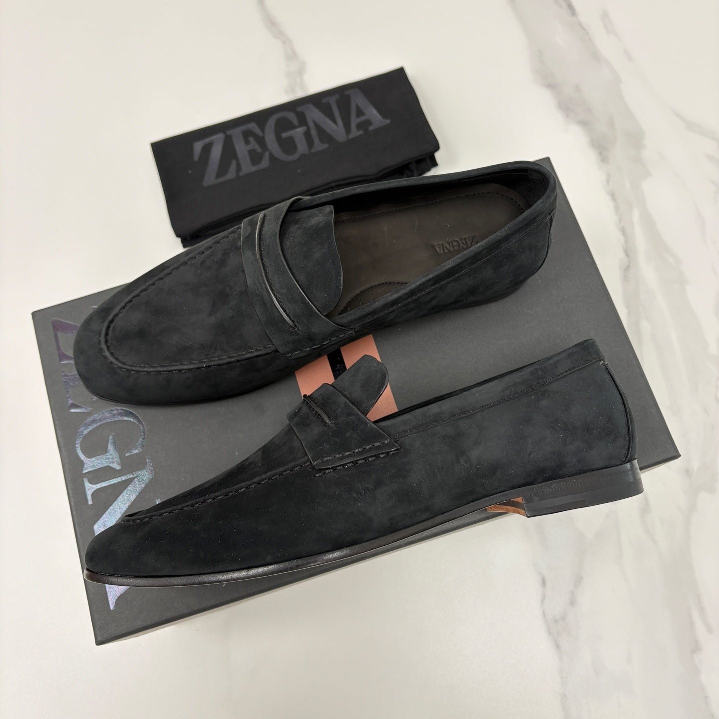 Mocassim Zegna Penny Loafer camurça preto