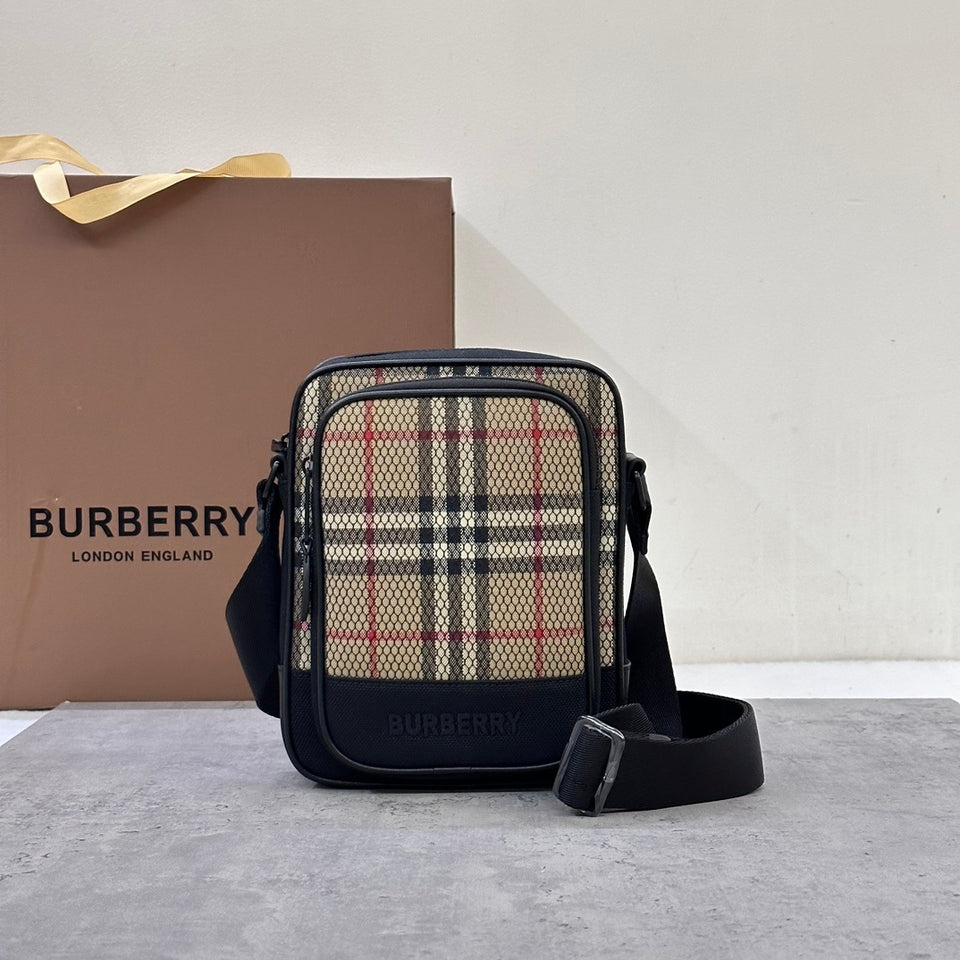 Bolsa Burberry carteiro Freddie com zíper 23×17×6CM