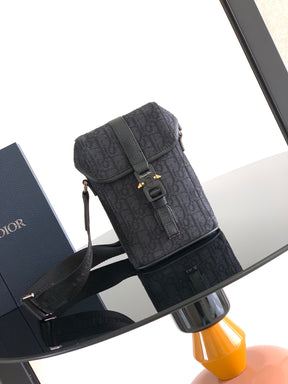 Bag Dior Mini Hit the Road Vertical Messenger 13x20x7cm