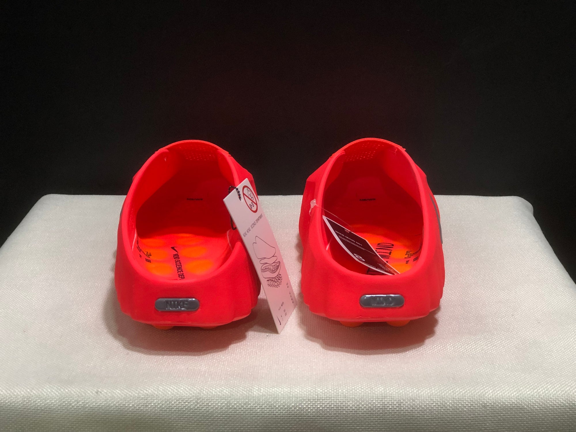 Slide Nike Mind 001 Solar Red Vermelho