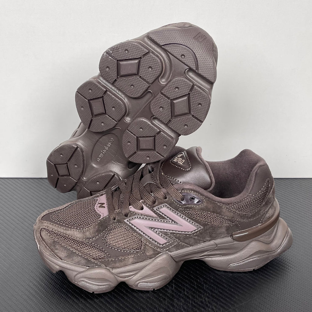 NEW BALANCE 9060 marrom