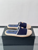 Espadrilhe DG com logo gravado azul