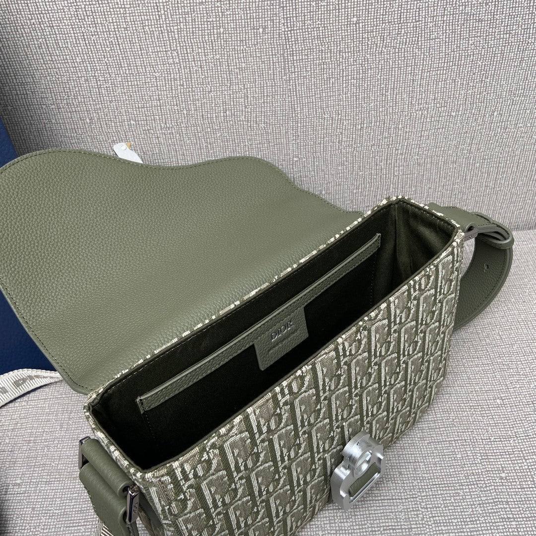 Bag Dior Saddle Messenger Pequena Verde 23x18x6CM