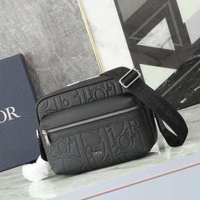 Pochete Dior Rider 2.0 Zipped Messenger Bag Preto 23x17x7.5cm
