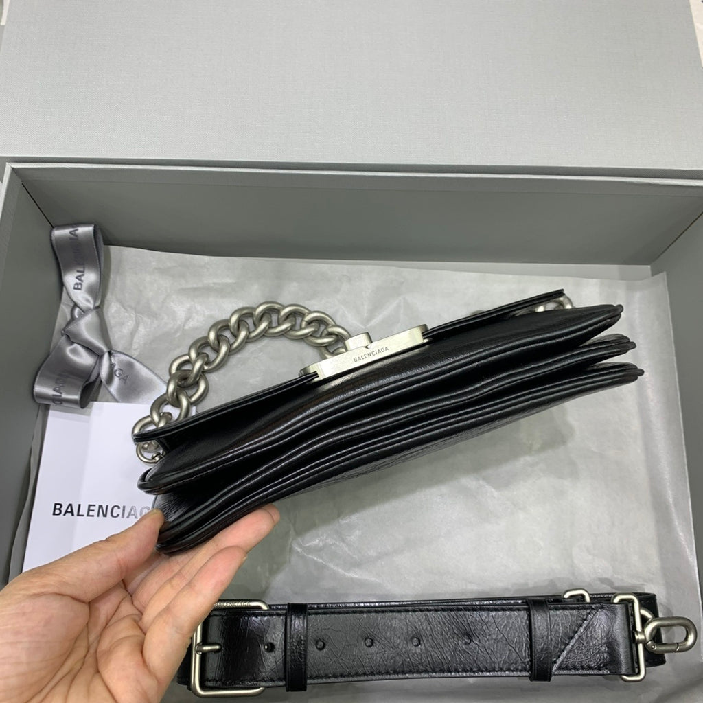 Bolsa Balenciaga BB Soft 23.5x14cm preta