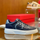 Tênis Ferragamo Gancini em couro Azul com detalhes em croco